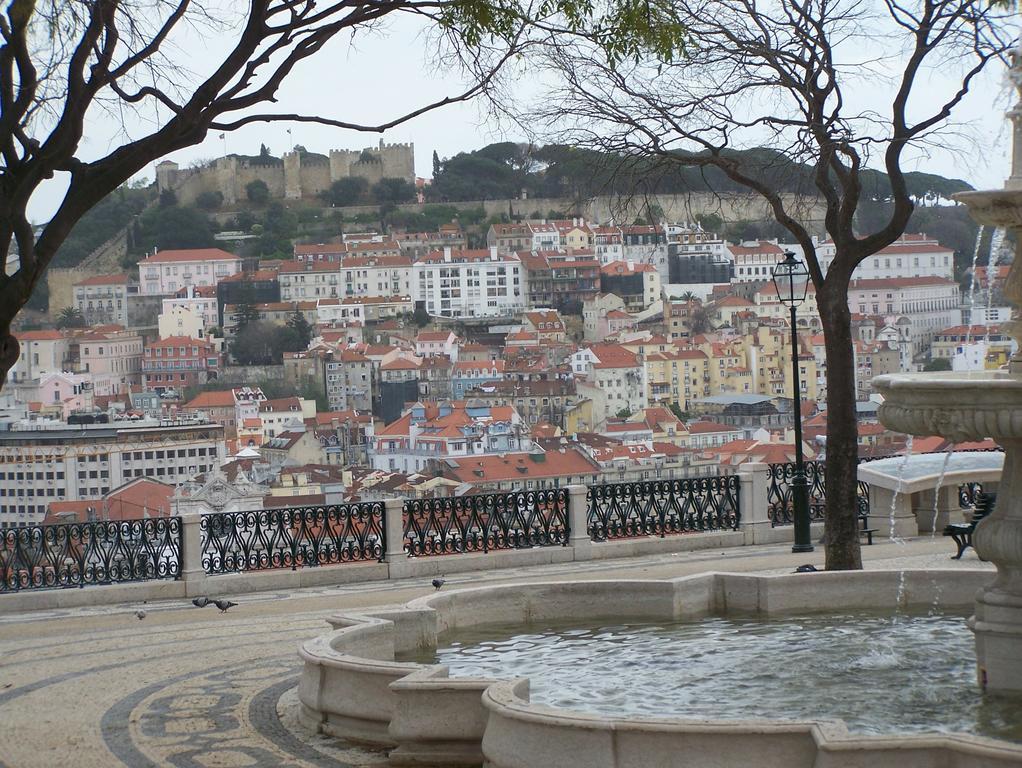 Your Home In Bairro Alto Лісабон Номер фото
